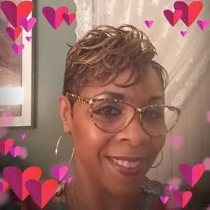 Meet your Posher, Deborah